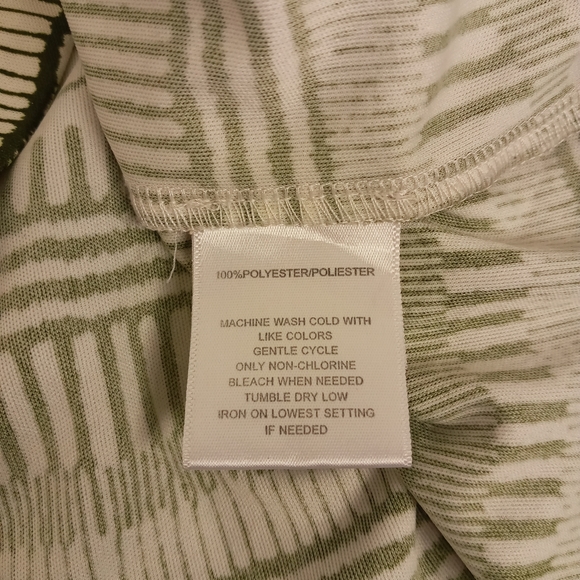 2X Sag harbor Woman African print sleeveless round neck casual to dressy top - Picture 7 of 9